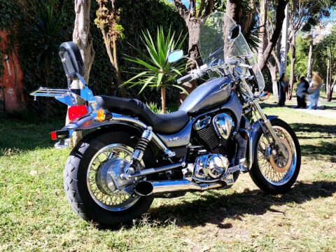 2005_Suzuki_S50_01