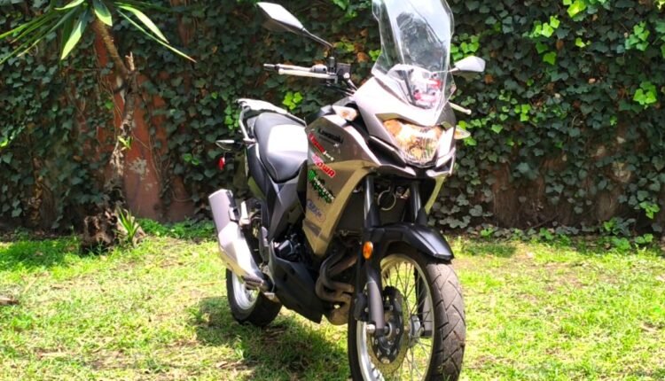 2017_KAWASAKI_VERSYS-X_300_11