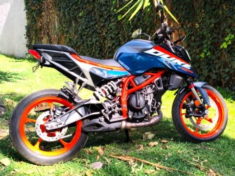 2024_KTM_DUKE_390_02