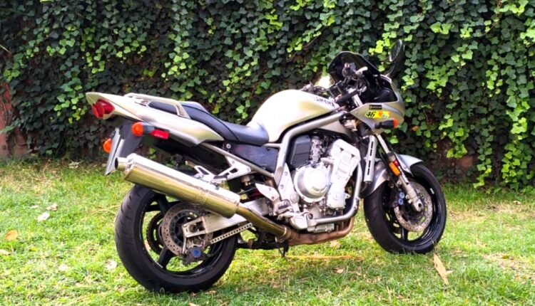2002 Yamaha FZ1 Fazer 1000