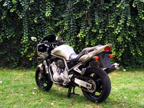 2002 Yamaha FZ1 Fazer 1000