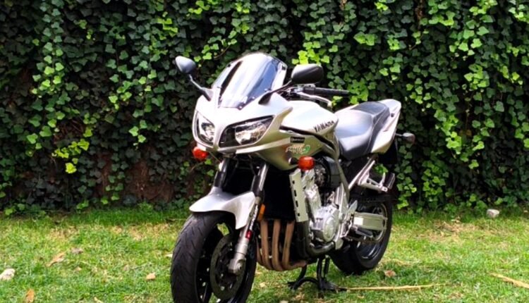 2002 Yamaha FZ1 Fazer 1000